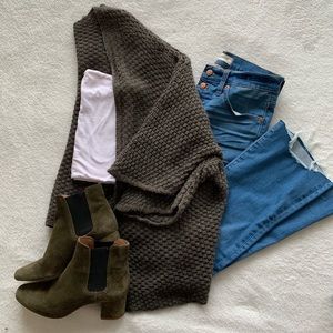 Brandy Melville Knit Cardigan